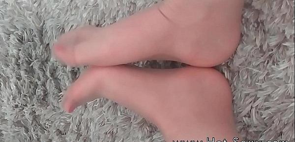  Worship my sexy Feet and pantyhose loser